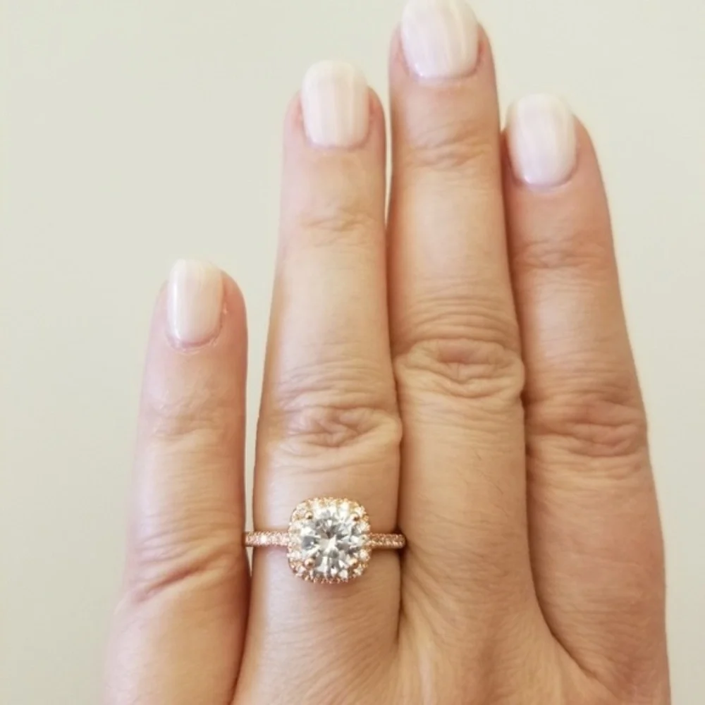 18k 1ct Ring - Picture 7 of 8